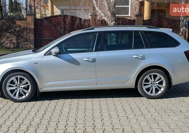 Серый Шкода Октавия, объемом двигателя 2 л и пробегом 175 тыс. км за 16100 $, фото 4 на Automoto.ua