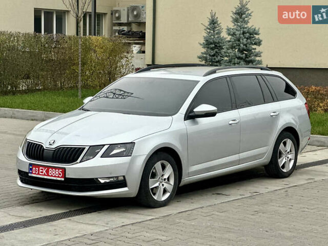 Серый Шкода Октавия, объемом двигателя 1.6 л и пробегом 218 тыс. км за 11550 $, фото 2 на Automoto.ua