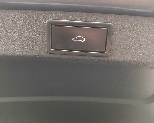 Шкода Октавія 2017 у Ужгороді на Automoto.ua Сірий Шкода Октавія, об'ємом двигуна 1.97 л та пробігом 265 тис. км за 15500 $, фото 44 на Automoto.ua