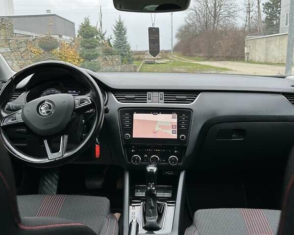 Сірий Шкода Октавія, об'ємом двигуна 2 л та пробігом 239 тис. км за 15499 $, фото 106 на Automoto.ua