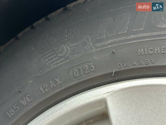 Серый Шкода Октавия, объемом двигателя 1.6 л и пробегом 344 тыс. км за 12600 $, фото 9 на Automoto.ua