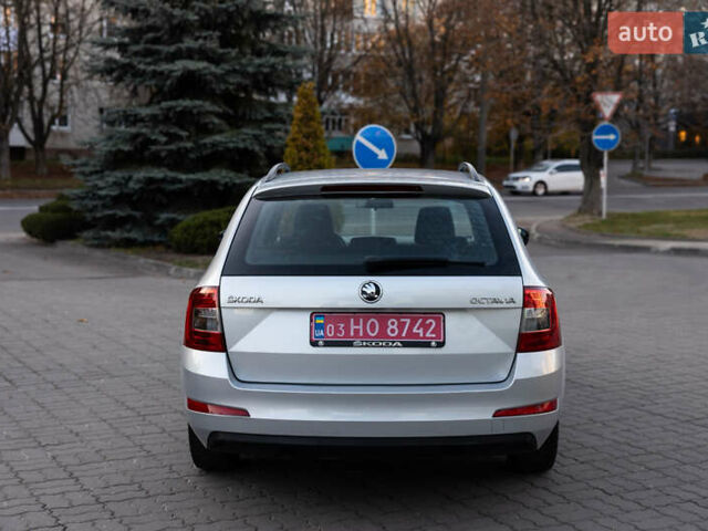 Серый Шкода Октавия, объемом двигателя 1.6 л и пробегом 213 тыс. км за 9800 $, фото 4 на Automoto.ua