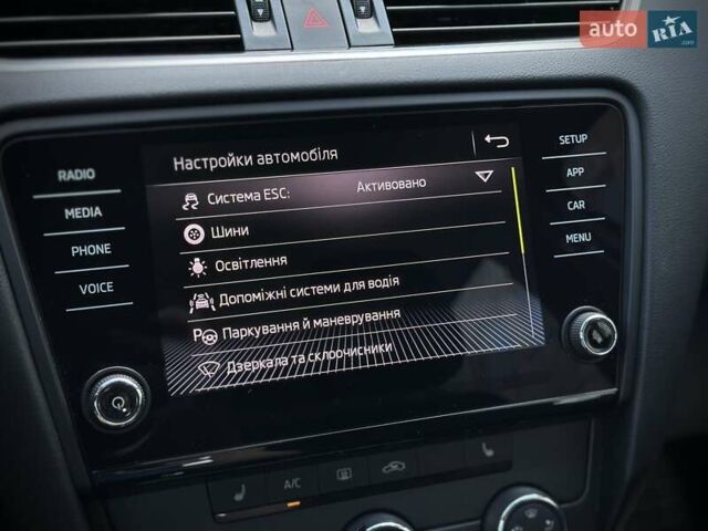 Серый Шкода Октавия, объемом двигателя 1.6 л и пробегом 252 тыс. км за 13600 $, фото 110 на Automoto.ua