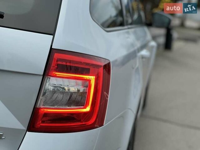 Серый Шкода Октавия, объемом двигателя 1.97 л и пробегом 304 тыс. км за 15350 $, фото 40 на Automoto.ua