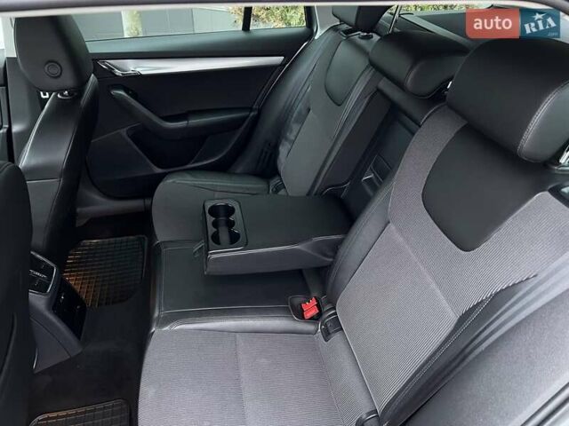 Серый Шкода Октавия, объемом двигателя 1.97 л и пробегом 304 тыс. км за 15350 $, фото 32 на Automoto.ua