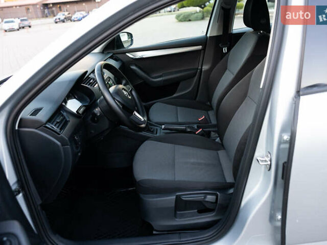 Серый Шкода Октавия, объемом двигателя 1.6 л и пробегом 213 тыс. км за 9800 $, фото 18 на Automoto.ua