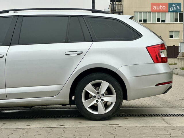 Серый Шкода Октавия, объемом двигателя 1.6 л и пробегом 218 тыс. км за 11550 $, фото 17 на Automoto.ua