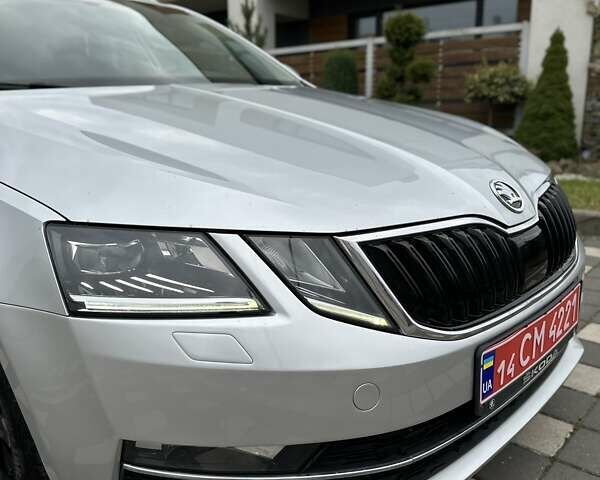 Сірий Шкода Октавія, об'ємом двигуна 2 л та пробігом 239 тис. км за 15499 $, фото 42 на Automoto.ua