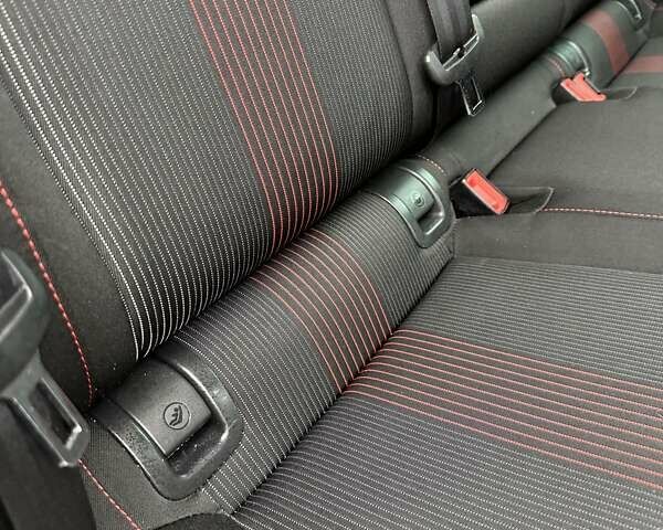 Сірий Шкода Октавія, об'ємом двигуна 2 л та пробігом 239 тис. км за 15499 $, фото 102 на Automoto.ua