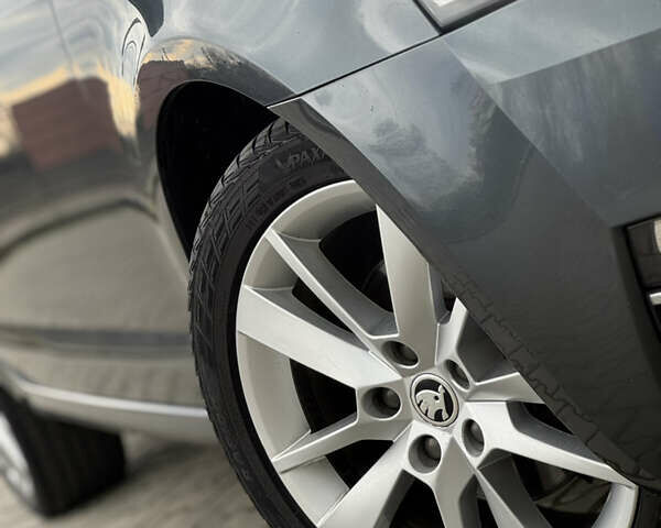 Сірий Шкода Октавія, об'ємом двигуна 1.97 л та пробігом 272 тис. км за 14499 $, фото 9 на Automoto.ua
