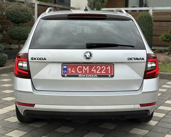 Сірий Шкода Октавія, об'ємом двигуна 2 л та пробігом 239 тис. км за 15499 $, фото 45 на Automoto.ua