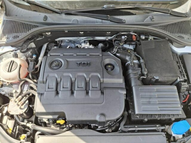 Серый Шкода Октавия, объемом двигателя 2 л и пробегом 278 тыс. км за 17200 $, фото 6 на Automoto.ua