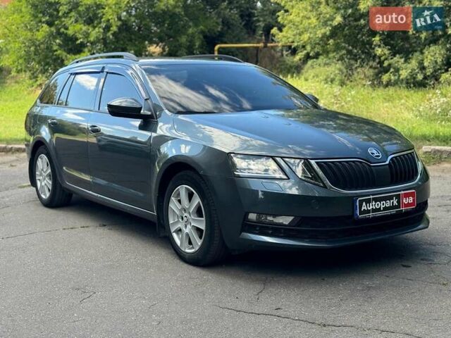 Сірий Шкода Октавія, об'ємом двигуна 1.6 л та пробігом 344 тис. км за 12490 $, фото 2 на Automoto.ua