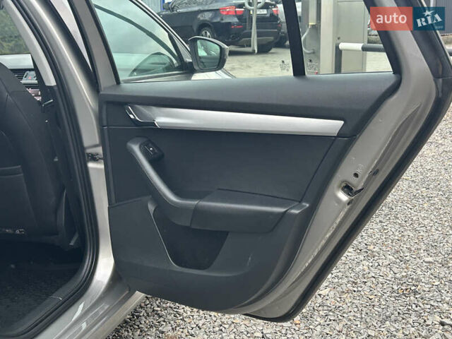 Серый Шкода Октавия, объемом двигателя 2 л и пробегом 270 тыс. км за 13299 $, фото 18 на Automoto.ua