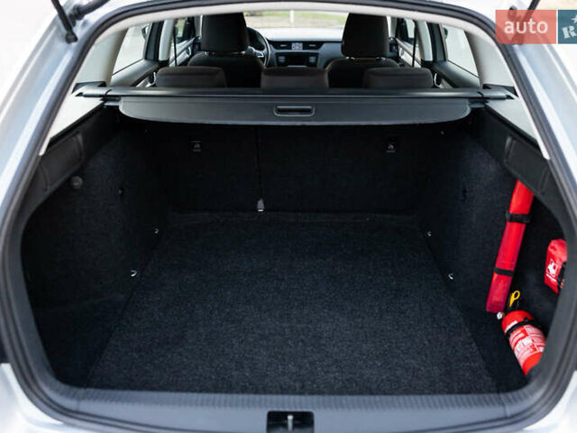 Серый Шкода Октавия, объемом двигателя 1.6 л и пробегом 213 тыс. км за 9800 $, фото 56 на Automoto.ua