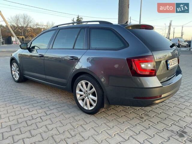 Серый Шкода Октавия, объемом двигателя 1.97 л и пробегом 299 тыс. км за 15800 $, фото 6 на Automoto.ua
