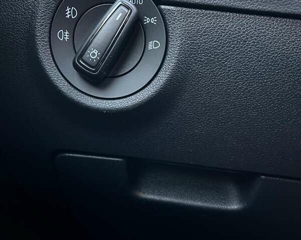 Серый Шкода Октавия, объемом двигателя 1.97 л и пробегом 243 тыс. км за 16200 $, фото 52 на Automoto.ua