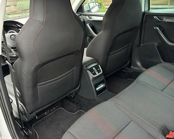 Сірий Шкода Октавія, об'ємом двигуна 2 л та пробігом 239 тис. км за 15499 $, фото 89 на Automoto.ua