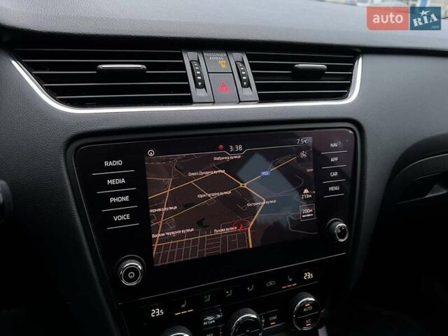 Серый Шкода Октавия, объемом двигателя 1.97 л и пробегом 304 тыс. км за 15350 $, фото 59 на Automoto.ua