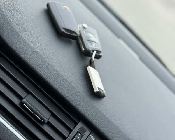 Серый Шкода Октавия, объемом двигателя 1.97 л и пробегом 272 тыс. км за 13650 $, фото 19 на Automoto.ua