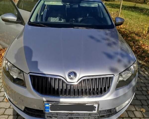 Сірий Шкода Октавія, об'ємом двигуна 1.6 л та пробігом 255 тис. км за 13500 $, фото 4 на Automoto.ua