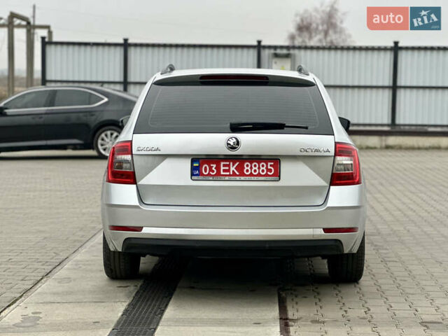 Серый Шкода Октавия, объемом двигателя 1.6 л и пробегом 218 тыс. км за 11550 $, фото 12 на Automoto.ua
