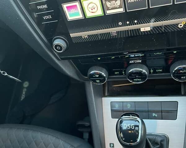 Серый Шкода Октавия, объемом двигателя 1.97 л и пробегом 299 тыс. км за 15800 $, фото 12 на Automoto.ua