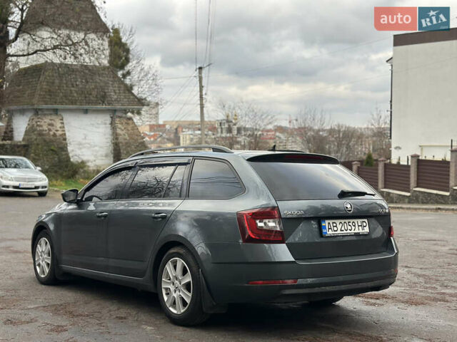 Серый Шкода Октавия, объемом двигателя 1.6 л и пробегом 344 тыс. км за 12600 $, фото 4 на Automoto.ua
