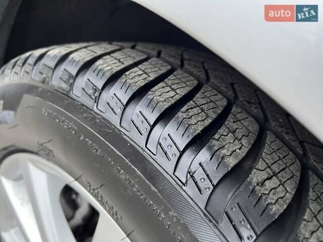 Серый Шкода Октавия, объемом двигателя 1.97 л и пробегом 304 тыс. км за 15350 $, фото 14 на Automoto.ua