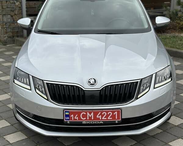 Сірий Шкода Октавія, об'ємом двигуна 2 л та пробігом 239 тис. км за 15499 $, фото 7 на Automoto.ua