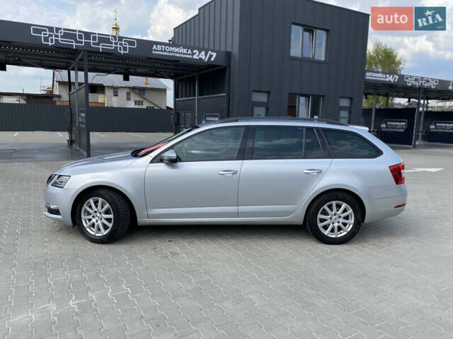 Серый Шкода Октавия, объемом двигателя 2.05 л и пробегом 217 тыс. км за 16400 $, фото 3 на Automoto.ua