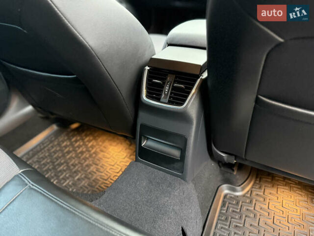 Серый Шкода Октавия, объемом двигателя 1.6 л и пробегом 178 тыс. км за 13999 $, фото 24 на Automoto.ua