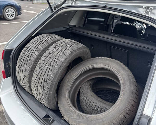 Серый Шкода Октавия, объемом двигателя 1.97 л и пробегом 130 тыс. км за 14700 $, фото 2 на Automoto.ua