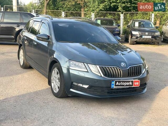 Серый Шкода Октавия, объемом двигателя 1.6 л и пробегом 344 тыс. км за 14850 $, фото 3 на Automoto.ua