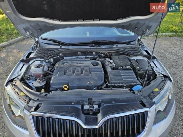 Серый Шкода Октавия, объемом двигателя 1.6 л и пробегом 305 тыс. км за 11100 $, фото 7 на Automoto.ua