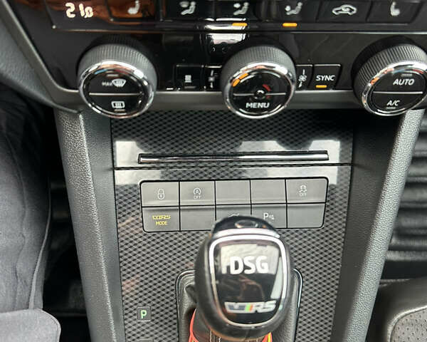 Серый Шкода Октавия, объемом двигателя 1.97 л и пробегом 274 тыс. км за 18000 $, фото 15 на Automoto.ua