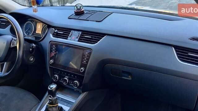 Сірий Шкода Октавія, об'ємом двигуна 1.6 л та пробігом 289 тис. км за 12500 $, фото 2 на Automoto.ua