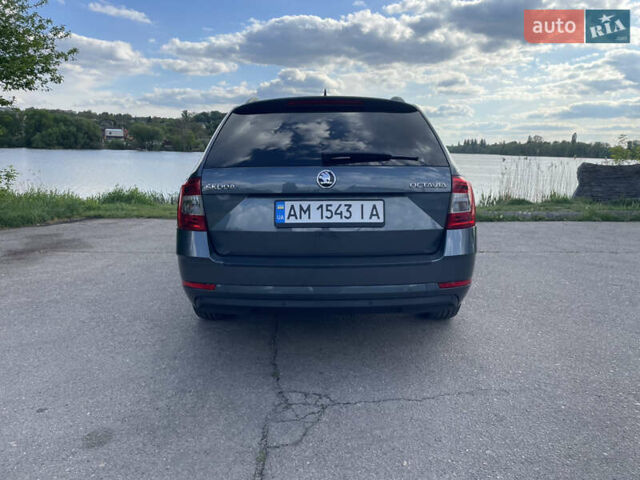 Серый Шкода Октавия, объемом двигателя 1.6 л и пробегом 276 тыс. км за 13200 $, фото 3 на Automoto.ua