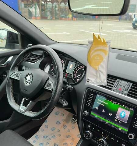 Серый Шкода Октавия, объемом двигателя 2 л и пробегом 260 тыс. км за 16999 $, фото 4 на Automoto.ua