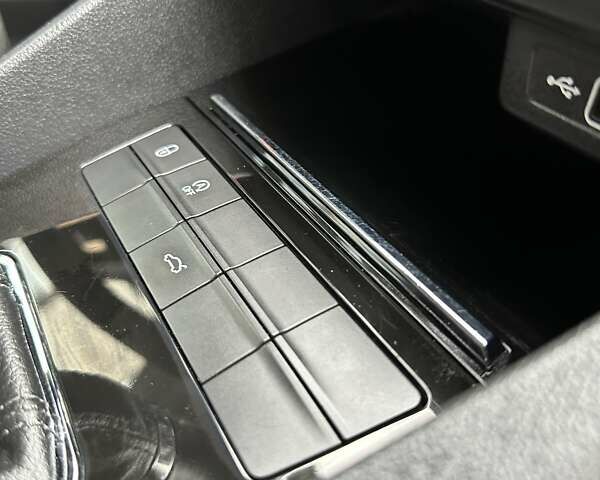 Сірий Шкода Октавія, об'ємом двигуна 2 л та пробігом 239 тис. км за 15499 $, фото 82 на Automoto.ua