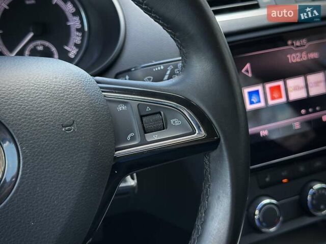 Серый Шкода Октавия, объемом двигателя 1.6 л и пробегом 252 тыс. км за 13600 $, фото 103 на Automoto.ua