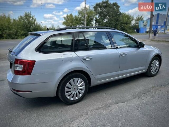 Серый Шкода Октавия, объемом двигателя 1.6 л и пробегом 252 тыс. км за 13600 $, фото 34 на Automoto.ua