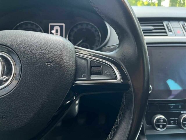 Серый Шкода Октавия, объемом двигателя 1.6 л и пробегом 319 тыс. км за 12899 $, фото 13 на Automoto.ua