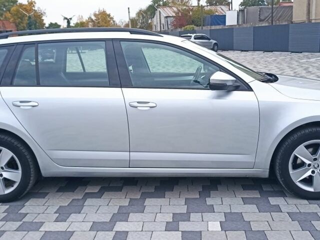 Серый Шкода Октавия, объемом двигателя 1.6 л и пробегом 205 тыс. км за 11700 $, фото 3 на Automoto.ua