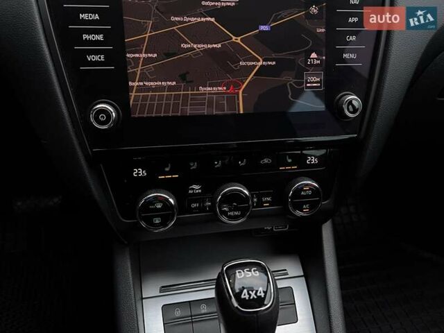 Серый Шкода Октавия, объемом двигателя 1.97 л и пробегом 304 тыс. км за 15350 $, фото 57 на Automoto.ua