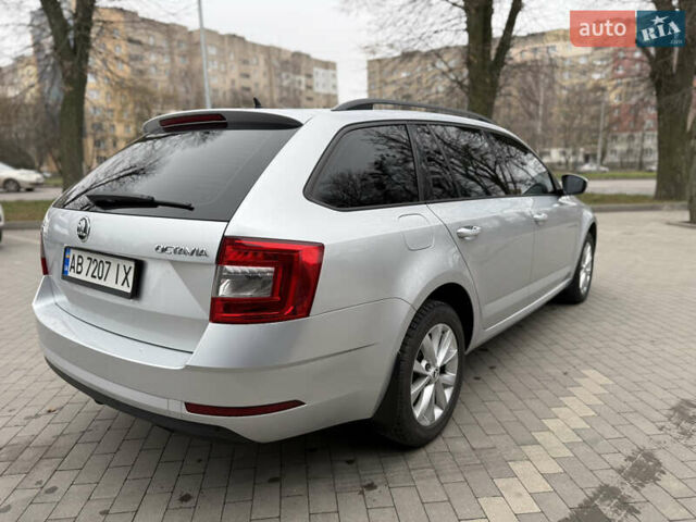Серый Шкода Октавия, объемом двигателя 1.6 л и пробегом 178 тыс. км за 13999 $, фото 5 на Automoto.ua