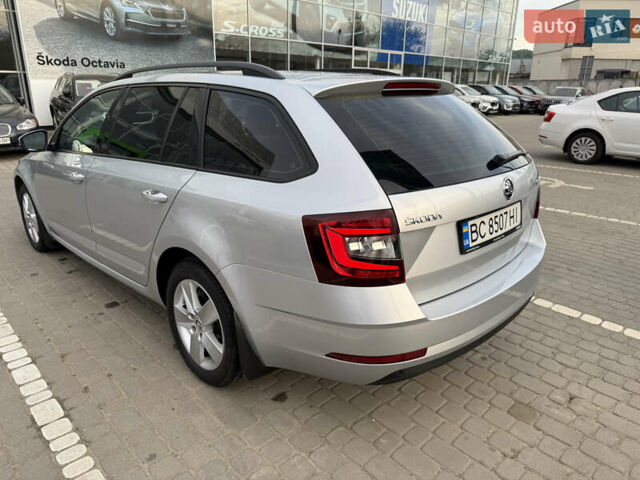 Серый Шкода Октавия, объемом двигателя 1.6 л и пробегом 62 тыс. км за 15900 $, фото 11 на Automoto.ua