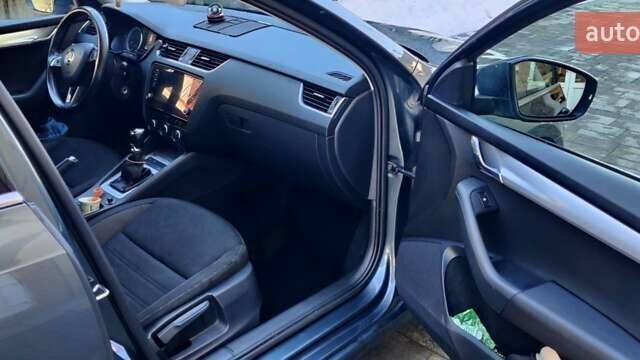 Сірий Шкода Октавія, об'ємом двигуна 1.6 л та пробігом 289 тис. км за 12500 $, фото 9 на Automoto.ua