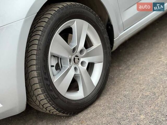 Серый Шкода Октавия, объемом двигателя 1.97 л и пробегом 199 тыс. км за 14150 $, фото 16 на Automoto.ua