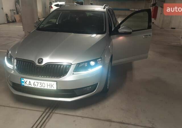 Сірий Шкода Октавія, об'ємом двигуна 1.6 л та пробігом 171 тис. км за 14000 $, фото 8 на Automoto.ua